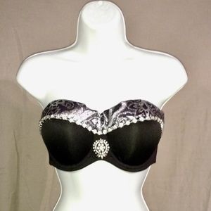 Black Strapless Brocade Bra